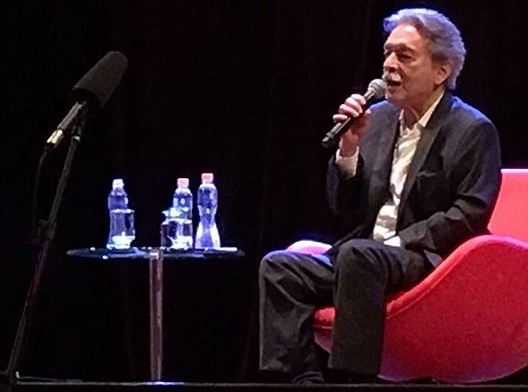 Paulo Mendes da Rocha no auditório Ruy Barbosa<br />Foto Silvana Romano 