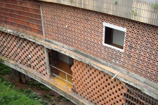 Conjunto Residencial Prefeito Mendes de Moraes ou Pedregulho – RJ. Projeto de Affonso Eduardo Reidy, 1947<br />Foto Cecilia Rodrigues dos Santos, janeiro 2010 