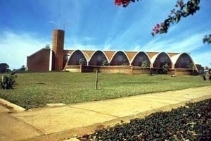 Residência dos Padres Claretianos, arquitetos José Mário Nogueira Jr. e Afonso Risi Jr<br />Foto cortesia Affonso Risi 