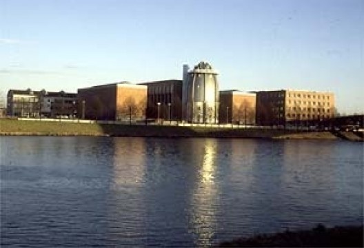 Museu Bonnefanten, Maastricht, Aldo Rossi