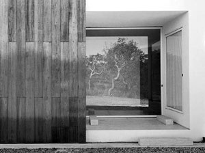 Casa em Melides, Grândola. Arquitetos Manuel Aires Mateus e Francisco Aires Mateus, 2000-2003