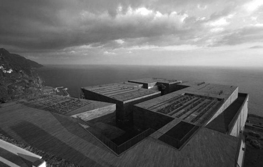 Centro de Artes na Calheta, Ilha da Madeira. Paulo David, 2001-2004
