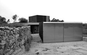 Casa em Afife. Nuno Brandão Costa, 2001-2004