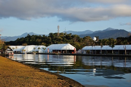 Flip - Festa Literária de Paraty, Paraty. Arquiteto Mauro Munhoz. 2011<br />Foto Nelson Kon 
