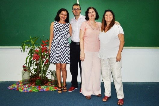 Celma, Cybelle, Klaudia e Fernando após a Palestra no Auditório do PPGITEC<br />Foto Douglas Naegeli 