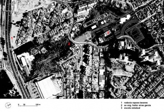 CEU Butantã, São Paulo, implantação sobre aerofogrametria. Arquitetos Alexandre Delijaicov, André Takiya e Wanderley Ariza