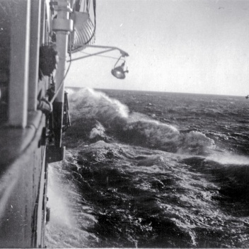 Ricardo Ribas Seva a bordo del Canadá (1935) [Archivo Ribas Cajigal]