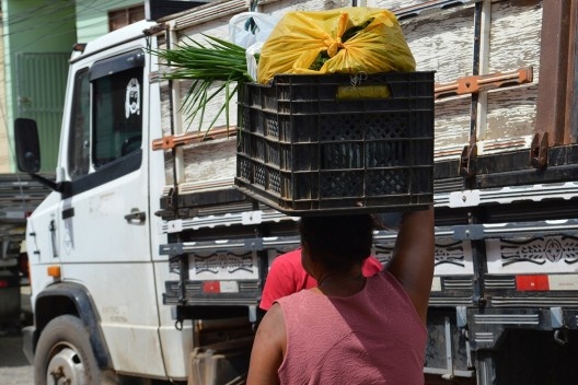 Feira em Traipu<br />Foto Louise Cerqueira  [Grupo de Pesquisa Estudos da Paisagem]