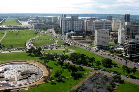 Eixo Monumental, Brasília<br />Foto Aldo Paviani 