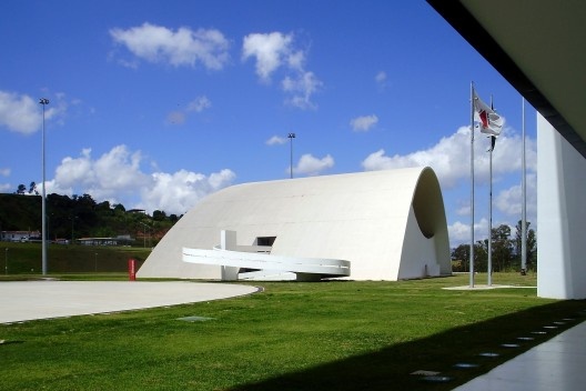Cidade Administrativa de Belo Horizonte, arquiteto Oscar Niemeyer<br />Foto Abilio Guerra 
