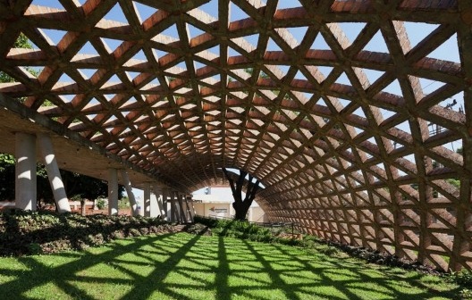 Centro de Reabilitação Infantil Teletón, Paraguai. Arquiteto Solano Benitez<br />Foto divulgação  [website oficial UIA2021RIO]