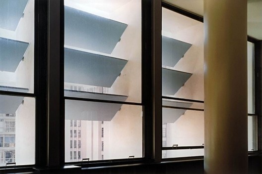 Ministério da Educação e Saúde, Rio de Janeiro RJ. Brise-soleil na fachada norte<br />Foto Nelson Kon 