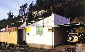 Casa Ateliê, Quito. Arquiteto Francisco Ursúa Cocke<br />Foto Roberto Segre 