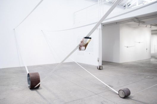 Marcia Pastore, <i>Como produzir tensão</i>. Curadoria Ana Carolina Ralston. Exposição na Usina Luis Maluf. De 28 ago. 2023 a 30 set. 2023<br />Foto Tatiana Mito 
