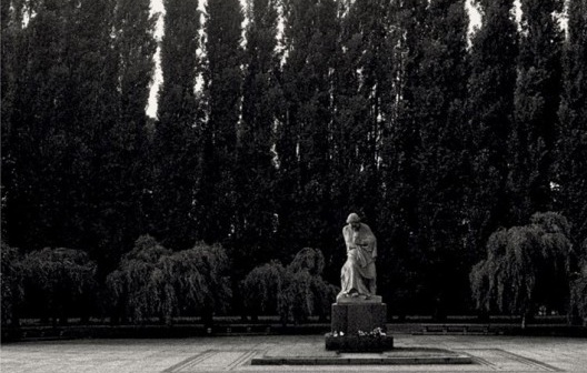 Sem título. Berlim Oriental, 1988<br />Foto Boris Kossoy 