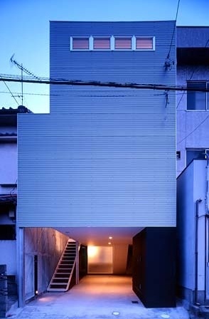 Fachada principal<br />Foto Tomotsu Kuruwada 