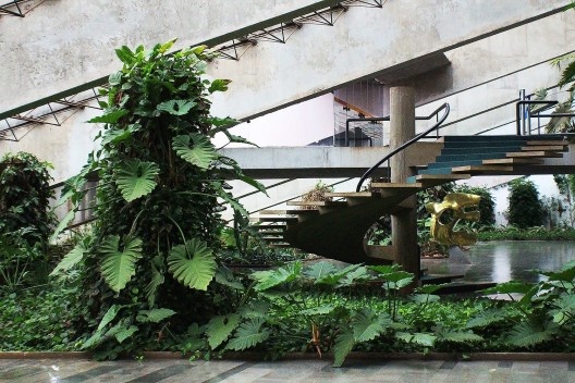 Teatro Nacional, Brasília, arquiteto Oscar Niemeyer, paisagista Roberto Burle Marx<br />Foto Felipe SS Rodrigues 