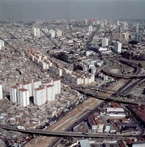Heliópolis, São Paulo<br />Foto Nelson Kon 