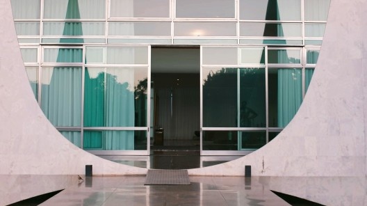 Cena do documentário “Democracia em vertigem”, direção de Petra Costa<br />Foto divulgação 