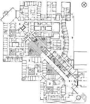 Planta Nivel Térreo, Unidade Mães-Filhos e Urgência Geral, Hospital Norte, Marseille (por Groupe 6, 1991-1996) [FERMAND, C.. Les hôpitaux et les cliniques : architectures de la santé, Paris, Le Moniteur]