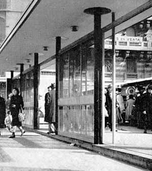 Feria Plaza Lavalle, Buenos Aires, Argentina, Arquitecto Juan Casasco, 1952-54.  [Nuestra Arquitectura, n. 351, Buenos Aires, febrero 1959]
