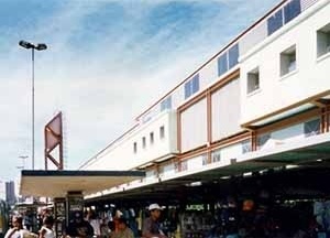 Camelódromo, Calçadão dos Mascates, Recife, Brasil, Arquitectos Zeca Brandão y Ronaldo L'Amour, 1993-94. <br />Foto Zeca Brandão 