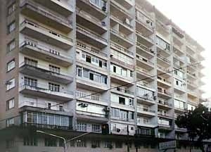 Edifício Palácio do Rádio, arquiteto Judah Levy, Belém<br />Foto Giovanni Blanco, 2001 