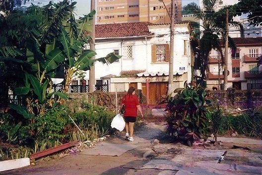 Travessia de pedestres<br />Foto Orlando Faya 