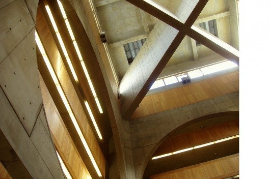 Biblioteca Phillips Exeter, Exeter NH, Estados Unidos, 1972. Arquiteto Louis I. Kahn<br />Foto Daderot  [Wikimedia Commons]