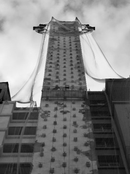 Véus. Exposição de fotografias de Thales Leite
