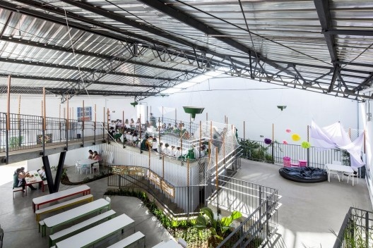 Wish School, São Paulo SP Brasil, 2016. Arquitetos Alexandre Gervásio, Erico Botteselli, Lucas Thomé e Pedro de Bona / Grupo Garoa Arquitetos Associados<br />Foto Pedro Napolitano Prata  [Acervo Grupo Garoa]