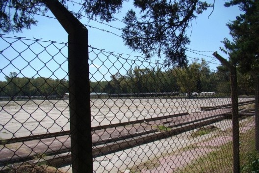Piletas Peronistas, vista parcial da piscina central (300x300m)<br />foto André de Oliveira Torres Carrasco 