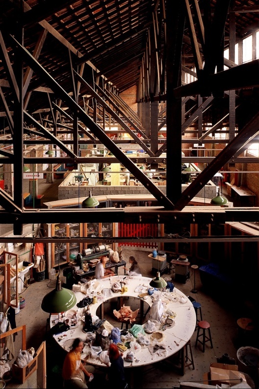 Sesc Pompéia, Talleres, São Paulo SP. Lina Bo Bardi.<br />Foto Nelson Kon 