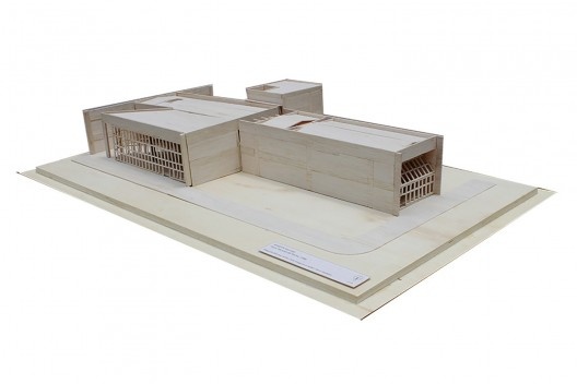 Maquete do edifício [Acervo dos autores, 2017]