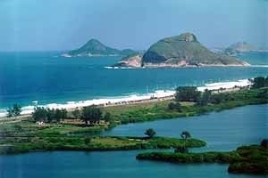Praia da Barra<br />foto Riotur – http://www.rio.rj.gov.br/ 