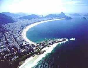 Arpoador e Copacabana<br />foto Riotur – http://www.rio.rj.gov.br/ 