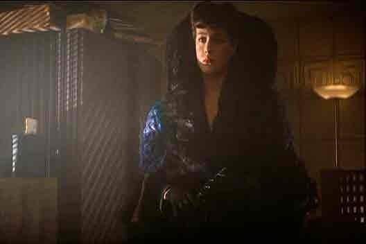 Cenas do filme Blade Runner (1982)