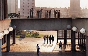 Paço Municipal de Santo André. Arquiteto Rino Levi<br />Foto Nelson Kon 