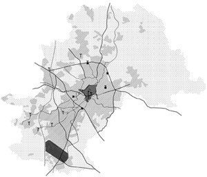 Região mais escura,centro da cidade.Mancha maior,área urbanizada de Campinas.Entretenimento, i. e., shoppings (quadrados pretos).As letras T representam terminais de ônibus.Destaque na parte inferior demarca a área do aeroporto de Viracopos