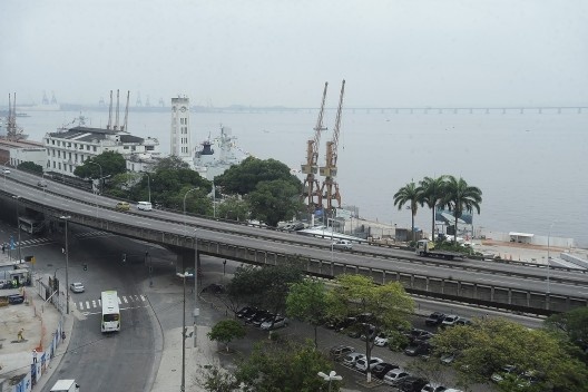 Elevado Perimetral, área central do Rio de Janeiro, 2013<br />Foto Tânia Rego  [Agência Brasil / Empresa Brasil de Comunicação]