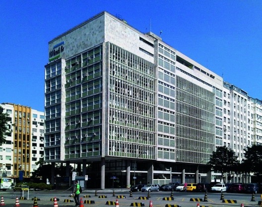 Instituto de Resseguros do Brasil MMM Roberto, Rio de Janeiro RJ<br />Foto Abilio Guerra 