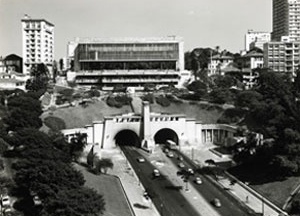 Masp visto do vale