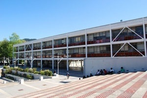 Fig. 20 - Edificios de Química. Metalurgica e Engenharia Civil. 1965 -1967<br />Foto Verónica Esparza S. Outubro 2008 