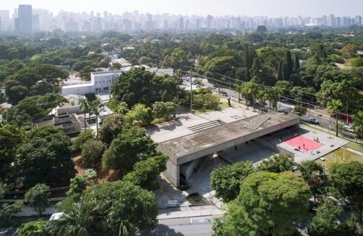 Exposição Paulo Mendes da Rocha & L’Architecture Moderne au Brésil, Museu Brasileiro da Escultura – MuBE, São Paulo<br />Foto Martim Passos 