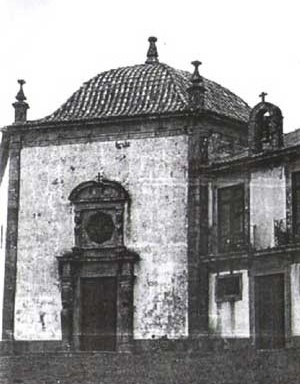 4. Capela de N. S. da Encarnação, Santa Maria da Feira, Portugal [MOURA, Carlos. Op. cit]
