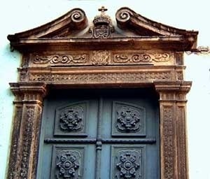 9. Trecho das portadas da antiga igreja jesuíta recifense<br />Foto do autor 