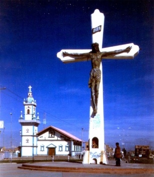 Praça e Santuário "La Cruz"