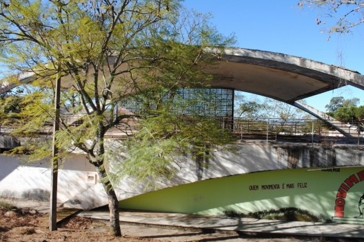 Clube, Diamantina, MG. Projeto de Oscar Niemeyer, 1950<br />Foto Floriano Marcondes Machado, julho 2011 