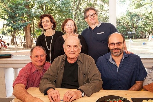 Helena, Anita, Rubens, Nelson, João e Fábio, a família Kon<br />Foto Fabia Mercadante 