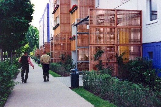Requalificação do Bairro Amarelo, Berlim, Alemanha, 1997. Escritório Brasil Arquitetura + Pedro Moreira e Nina Nedelikov<br />Foto Nelson Kon 
